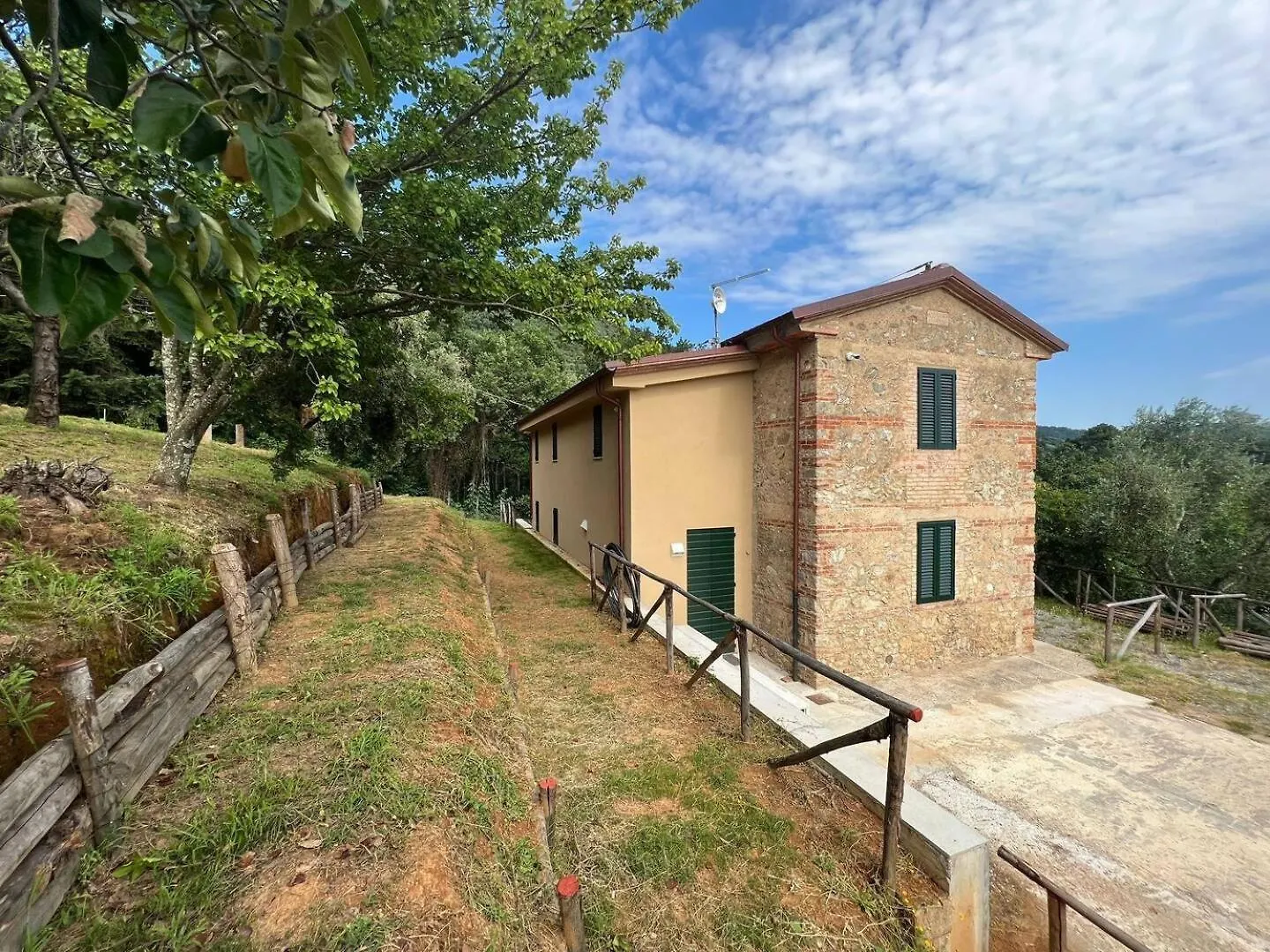 Casale Alla Ripa Camaiore 0*,  Italy